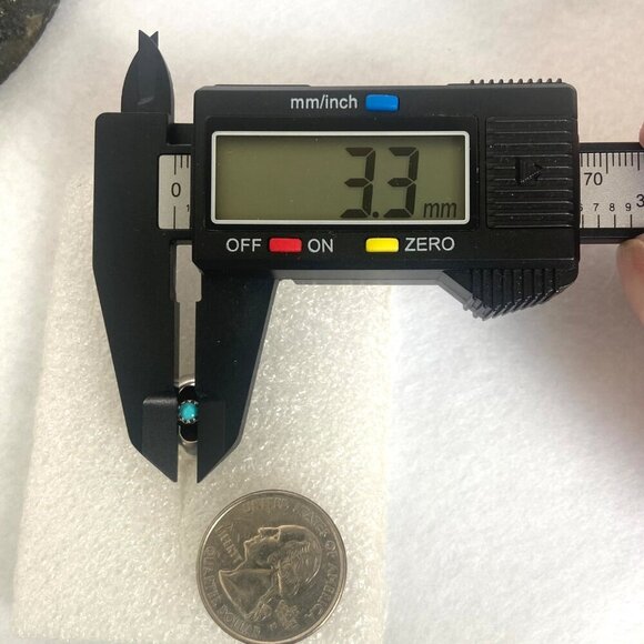 VTG Sterling Silver 925 Very Dainty Oval Shadowbox Turquoise Stud Earrings - Picture 13 of 16